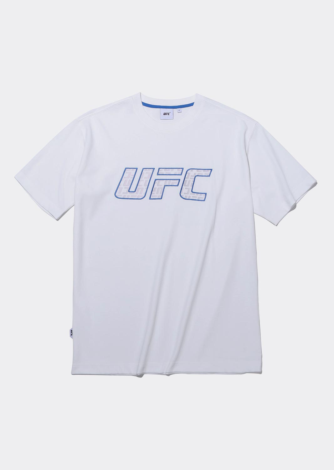 [지코 착용] UFC 로고 모노그램 릴렉스핏 반팔 티셔츠  화이트 U2SSU2309OW